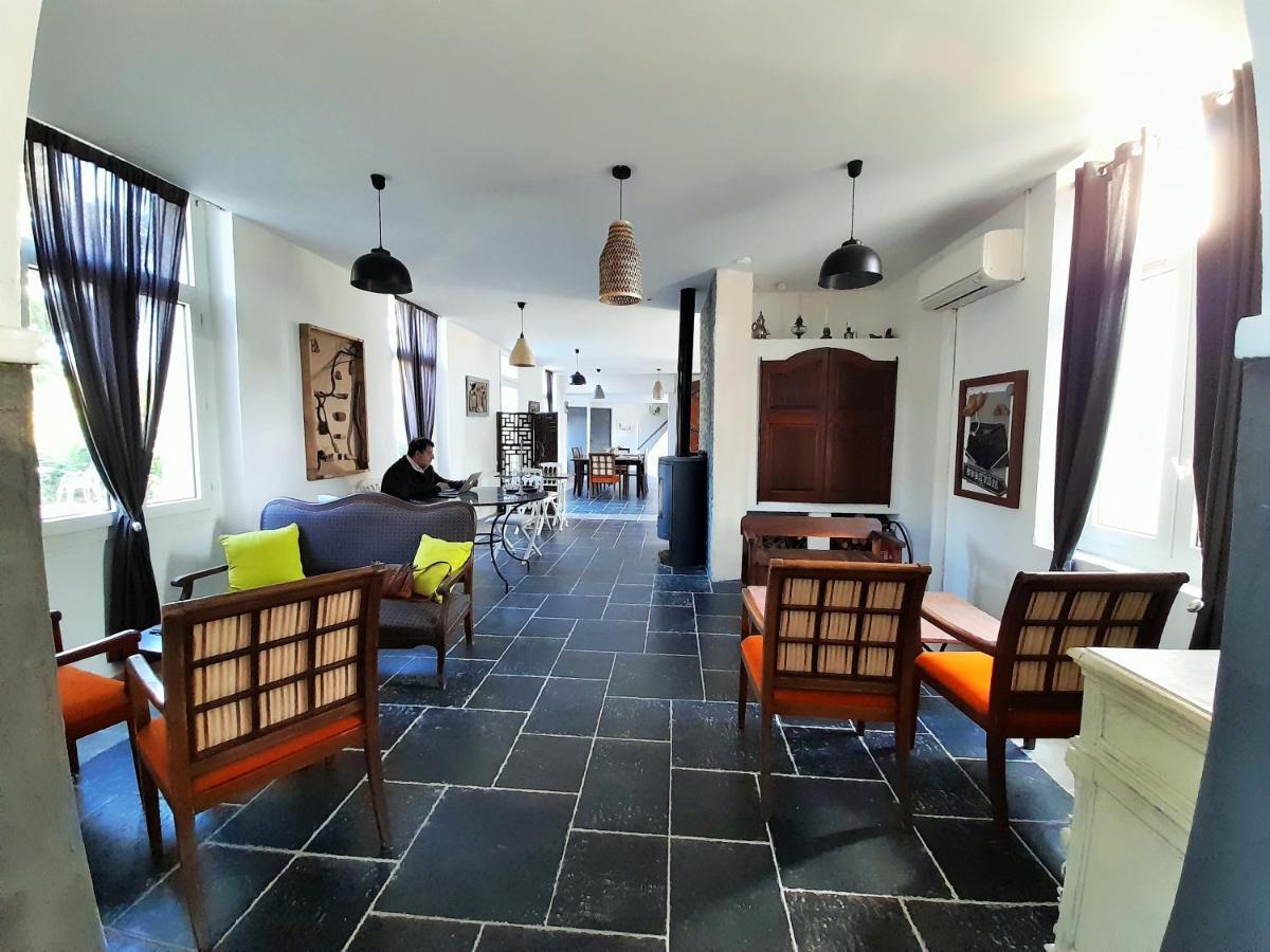Villa-Chateau Les Terrasses - Tamaris, Plage Des Sablettes, Mer Au Bas De La Propriete 라센느쉬르메르 외부 사진