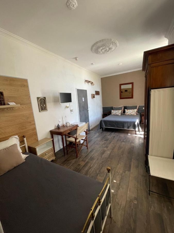 Villa-Chateau Les Terrasses - Tamaris, Plage Des Sablettes, Mer Au Bas De La Propriete 라센느쉬르메르 외부 사진