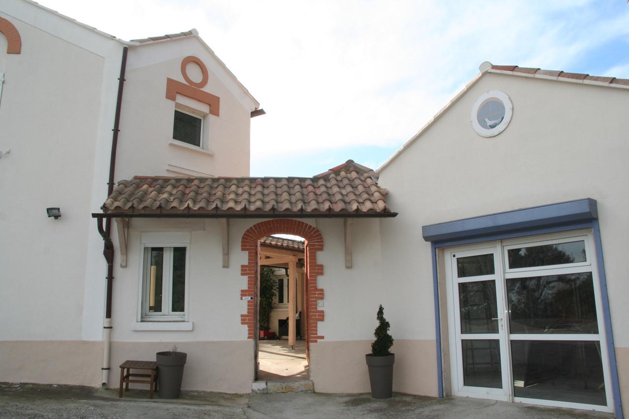 Villa-Chateau Les Terrasses - Tamaris, Plage Des Sablettes, Mer Au Bas De La Propriete 라센느쉬르메르 외부 사진